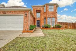 Pre-foreclosure in  Park Ridge Fort Worth, TX 76137