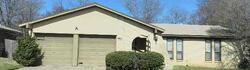 Pre-foreclosure in  TERREBONNE CT Arlington, TX 76014