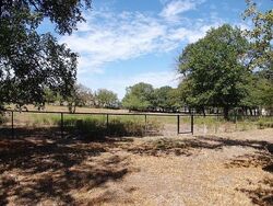  Sandlin Ln, Springtown TX