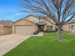 Pre-foreclosure in  Wind Star Way Fort Worth, TX 76108
