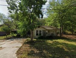  Banks Dr, Carthage TX