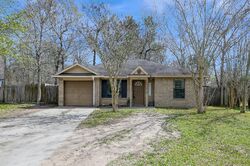 Pre-foreclosure in  Byrdsong Ct Conroe, TX 77301