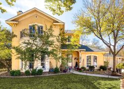  Oak Knoll Cir, Boerne TX
