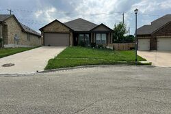 Pre-foreclosure in  Glynhill Ct Killeen, TX 76542