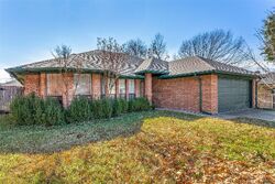 Pre-foreclosure in  Barberry Dr Fort Worth, TX 76133