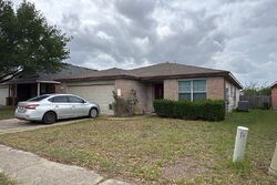 Pre-foreclosure in  Buenos Aires Pkwy Del Valle, TX 78617