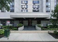 Pre-foreclosure in  N Dearborn St S Chicago, IL 60610