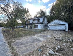 Pre-foreclosure in  Foster St Houston, TX 77021