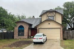 Pre-foreclosure in  Mountain Vista Dr San Antonio, TX 78247