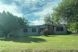 Pre-foreclosure in  Redbird Trl Midlothian, TX 76065