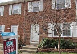 Pre-foreclosure in  Endsley Turn Woodbridge, VA 22193