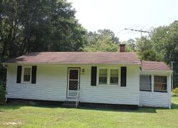 Pre-foreclosure in  FOREST DR Newburg, MD 20664