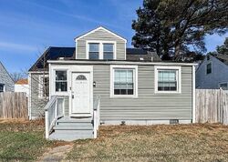 Pre-foreclosure in  Nelson St Portsmouth, VA 23707