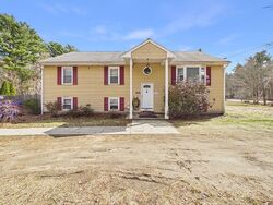 Pre-foreclosure in  CRANE AVE S Taunton, MA 02780