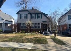 Pre-foreclosure in  Nona St Dearborn, MI 48124