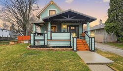Pre-foreclosure in  3rd St Fenton, MI 48430