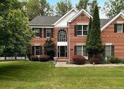 Pre-foreclosure in  Woolen Ct North Salem, NY 10560