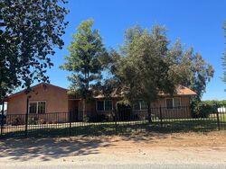 Pre-foreclosure in  Road 240 Terra Bella, CA 93270