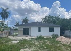 Pre-foreclosure in  SW 5th St Homestead, FL 33030
