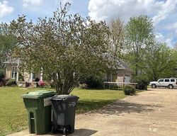  Windridge Dr, Fayetteville TN
