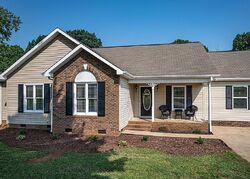 Pre-foreclosure in  Landing Ct Bessemer City, NC 28016