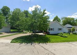 Pre-foreclosure in  Mallard Pond Cir Broadview Heights, OH 44147