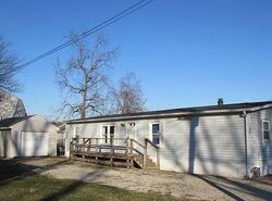 Pre-foreclosure in  Seymour Ave Buckeye Lake, OH 43008