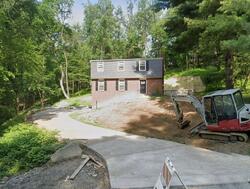Pre-foreclosure in  Kittanning Pike Pittsburgh, PA 15215