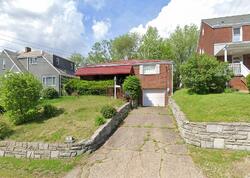 Pre-foreclosure in  Melvin Dr Pittsburgh, PA 15236