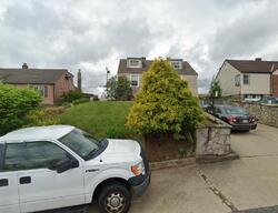 Pre-foreclosure in  Nantucket Dr Pittsburgh, PA 15236