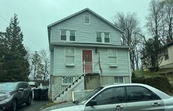 Pre-foreclosure in  Nestor St Franklin, NJ 07416