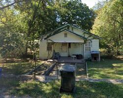 Pre-foreclosure in  Monsanto Rd Anniston, AL 36201