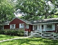 Pre-foreclosure in  Ski Hill Rd Fox River Grove, IL 60021