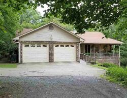 Pre-foreclosure in  Telephone Tower Rd Laceys Spring, AL 35754