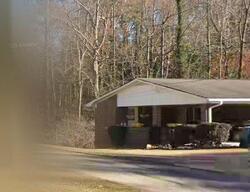 Pre-foreclosure in  Rodney Dr Sw Atlanta, GA 30311
