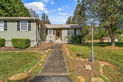Pre-foreclosure in  S Fork Dr Morganton, NC 28655