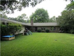 Pre-foreclosure in  White Acres Rd Montgomery, AL 36106