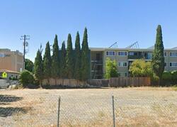 Pre-foreclosure in  S El Camino Real San Mateo, CA 94403