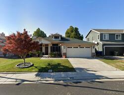 Pre-foreclosure in  Fountain Square Ave Manteca, CA 95337