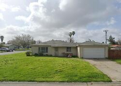 Pre-foreclosure in  Tommy Cir Sacramento, CA 95828