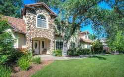Pre-foreclosure in  Eastmont Dr Redding, CA 96002