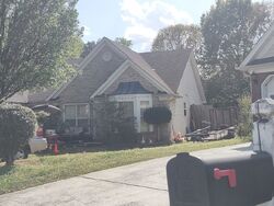 Pre-foreclosure in  Hillvale Cove Way Lithonia, GA 30058