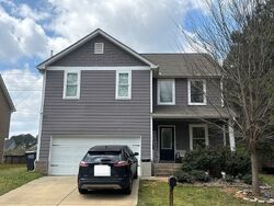 Pre-foreclosure in  AUSTIN TER Covington, GA 30014