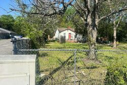 Pre-foreclosure in  N Davis Dr Warner Robins, GA 31093