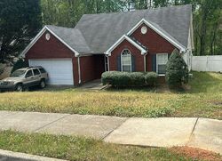 Pre-foreclosure in  PEACHTREE LANDING DR Ellenwood, GA 30294