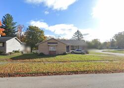 Pre-foreclosure in  Royal Oak Dr Marengo, IL 60152