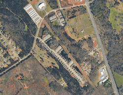 Pre-foreclosure in  Red Oak Trl Milledgeville, GA 31061