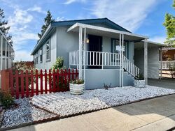 Pre-foreclosure in  Broadmore Ln Modesto, CA 95350