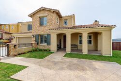 Pre-foreclosure in  Old Creek Rd San Diego, CA 92131