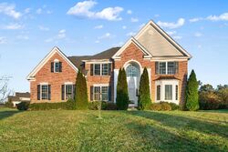 Pre-foreclosure in  Waltham Dr Middletown, DE 19709